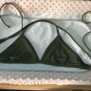 Jolyn triangle top (army green)